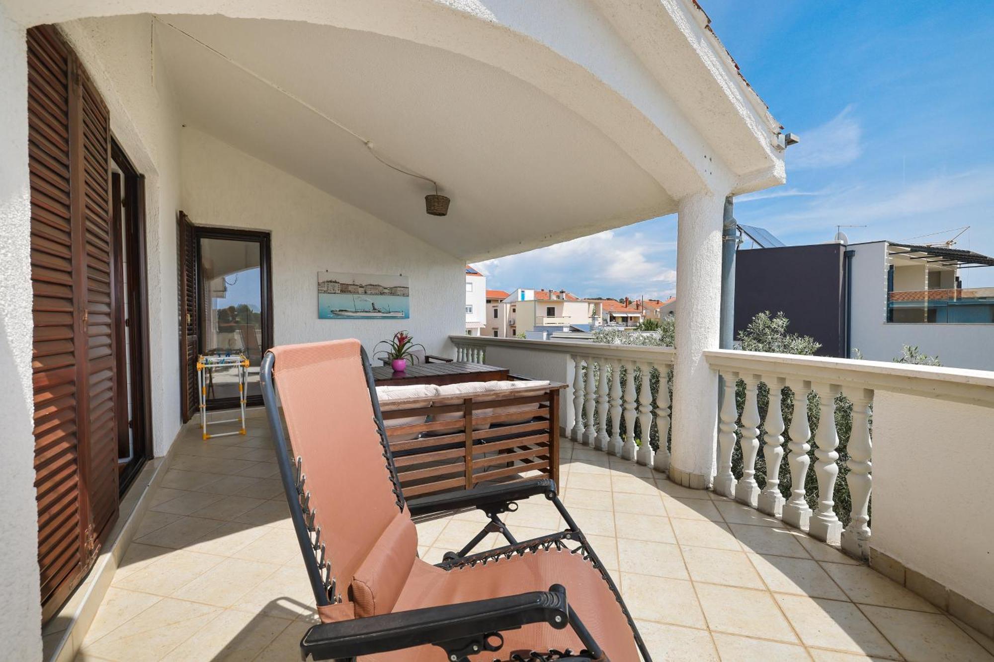 Apartments And A Room Ina Guest house 3*