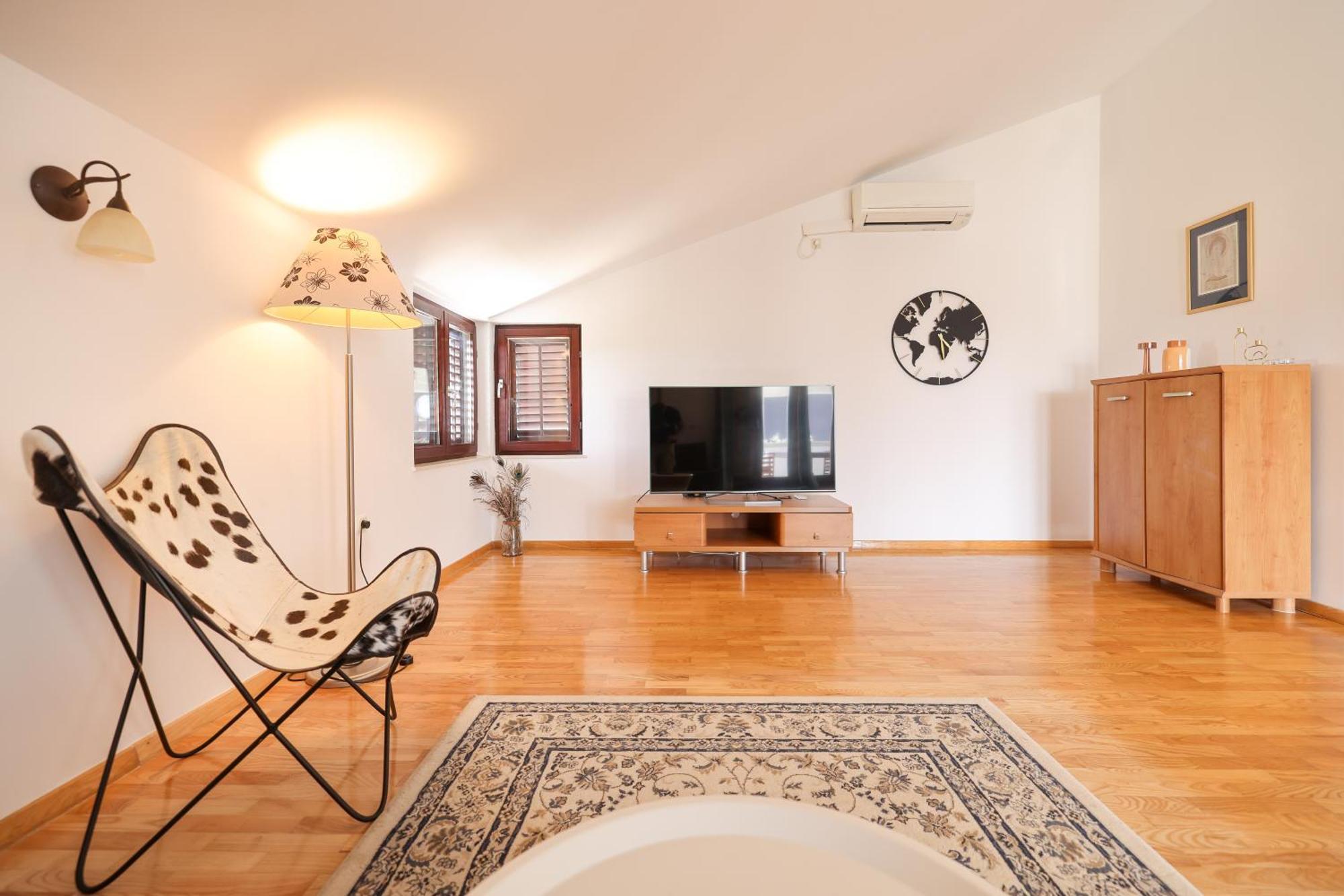 Guest house Apartments And A Room Ina Zadar