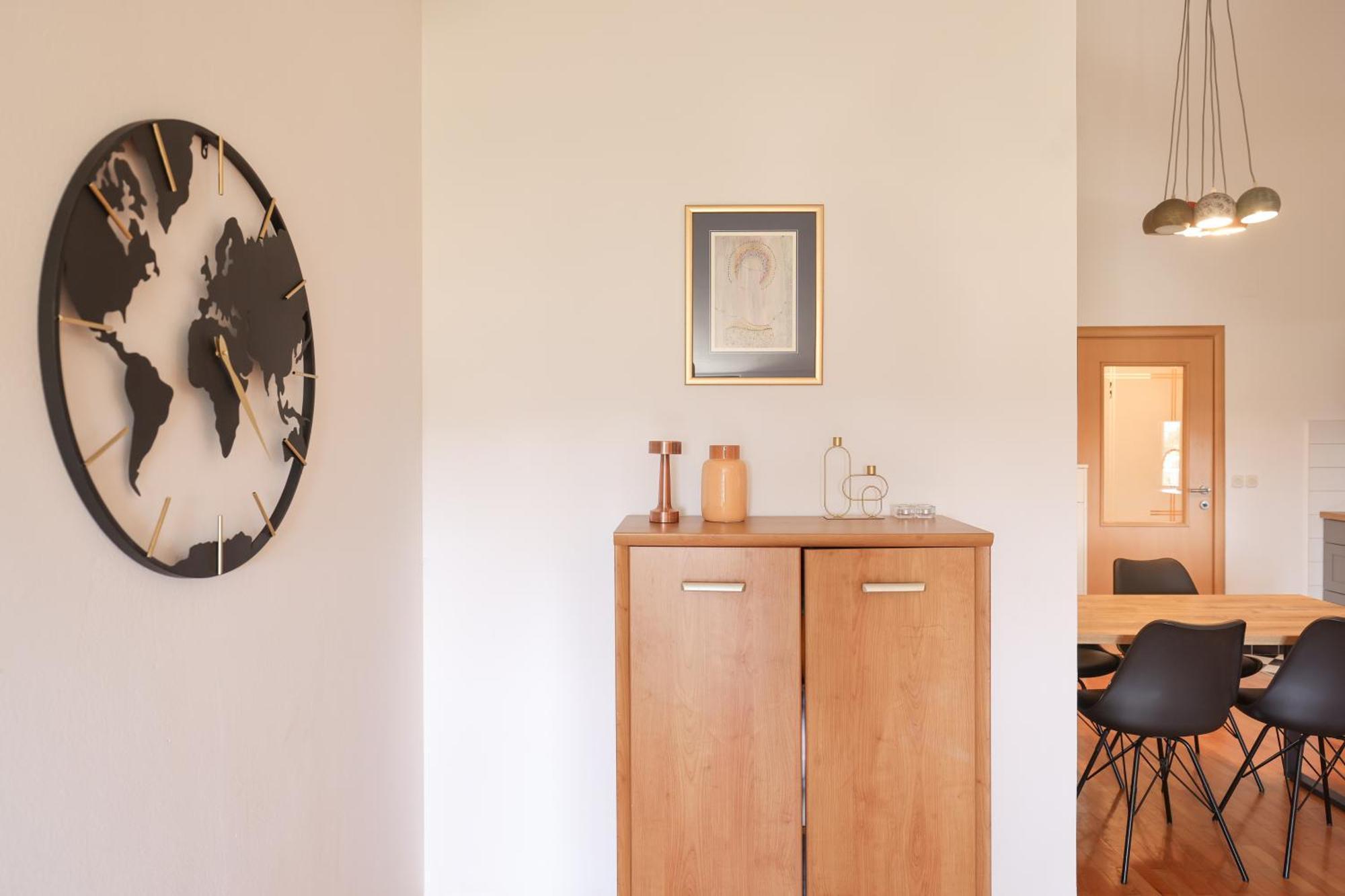 Guest house Apartments And A Room Ina